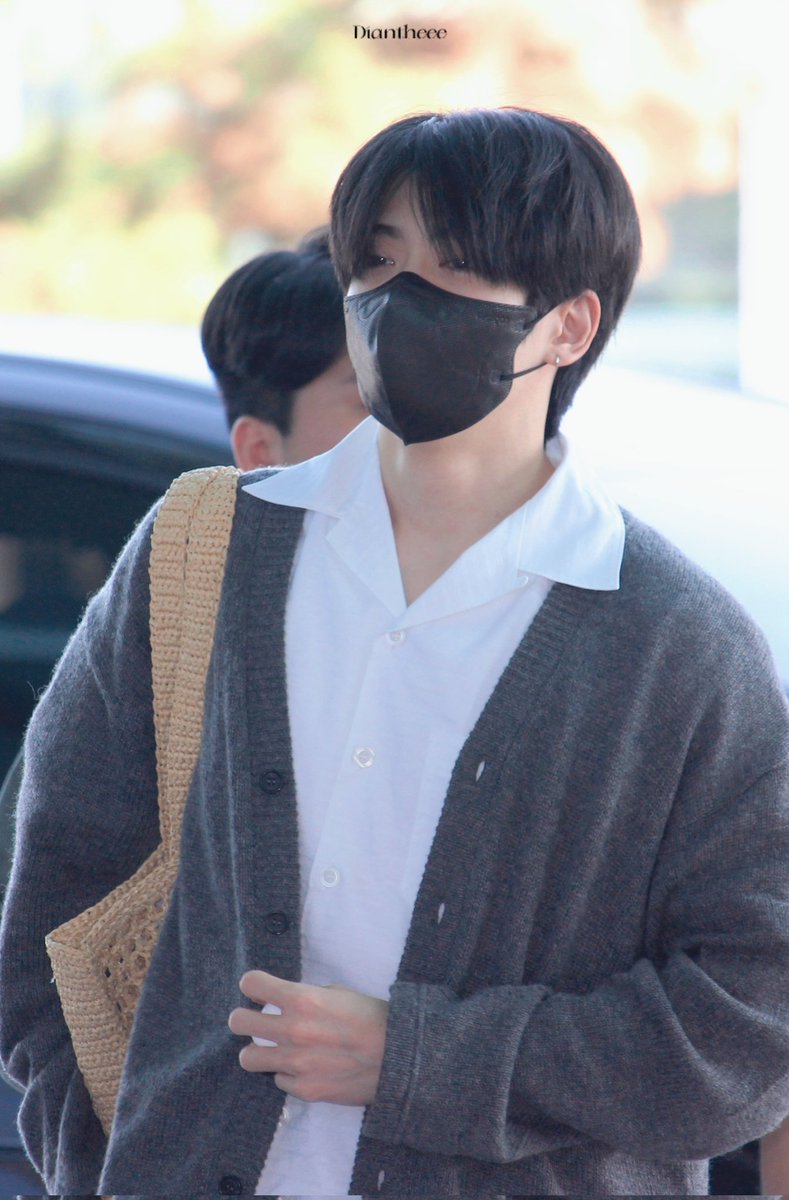 230525 재현 인천공항 출국

#엔시티127 #도재정 #재현 #NCT127