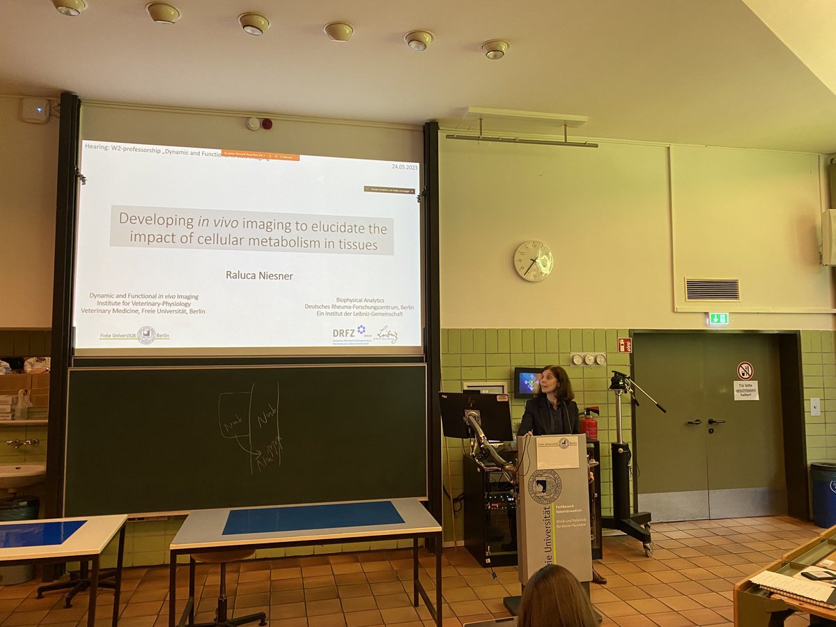 Lab_NieHau's tweet photo. Raluca did a fantastic job at the hearing for tenure of her professorship! We are so proud of you, Raluca! @DRFZ_Berlin @FU_Berlin https://t.co/N3snlD7pkp