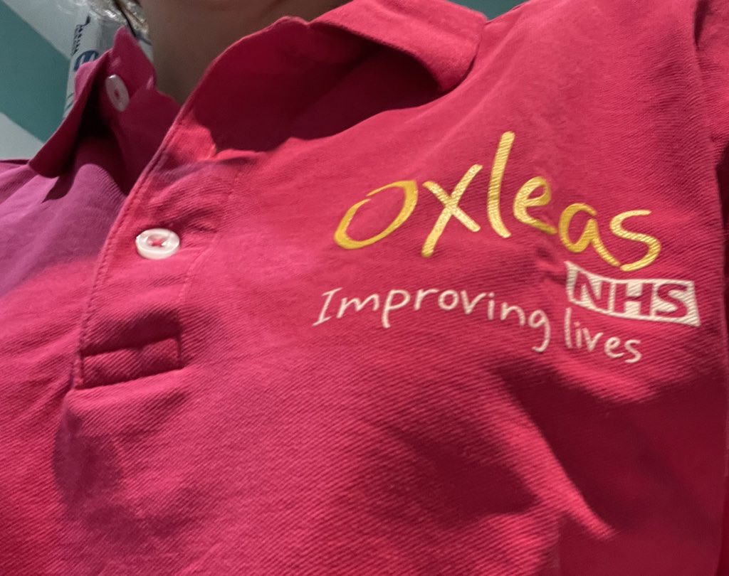 Me and my pink shirt are off for an early train today - Emerton Close are hosting me for breakfast and the first #CPAListeningevents for <a href="/OxleasNHS/">Oxleas NHS</a> 🙂 I’m looking forward to meeting and hearing people - and if you haven’t yet, you can book to join us on Eventbrite!