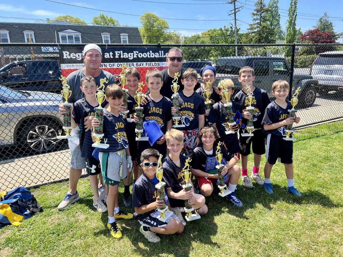 Team Bell.                                           2023 Spring LIFFL/NFL Flag.                  10u Boys Division                          Long Island Champions
