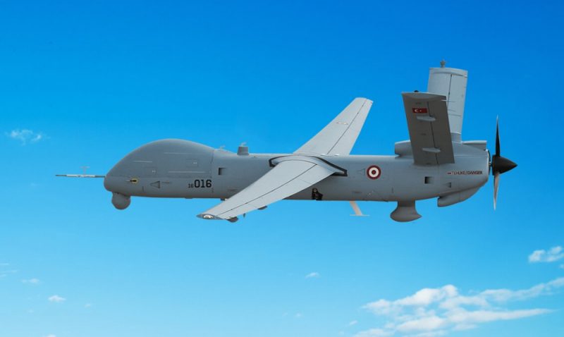 HaziqKapten's tweet photo. Finally all procurement contracts for RMAF and Malaysian Army Aviation have been confirmed finalized and sealed today during the 3rd day of LIMA. 

18x KAI FA-50M 
2x Leonardo P-72 MPA 
3x TAI ANKA S MALE-UAS 
4x Sikorsky UH-60 Blackhawk 

Alhamdullilah syukur https://t.co/l29p1zkvVC