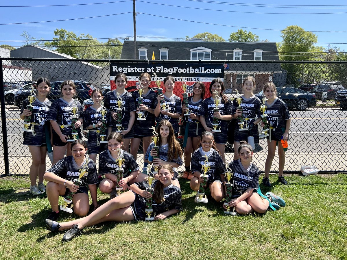 Team Muchnick.                                  2023 Spring LIFFL/NFL Flag.              12u Girls Division.                                Long Island Champions
