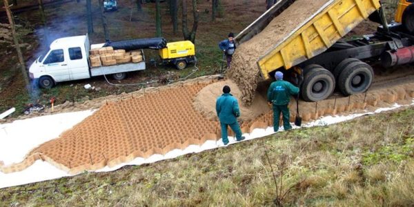 PRSGeotech's tweet image. Tired of constant maintenance &amp;amp; repairs?🔧Try PRS-Neoloy® Tough Cells for longer lifespan &amp;amp; reduced costs💡

#Followus for updates 🔗bit.ly/3C0v2k4

Let's tackle geotechnical challenges together!💪
#civilengineer #geotechnical #construction #stabilization #infrastructure