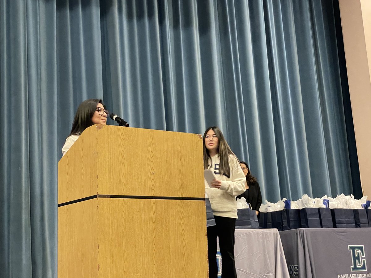Another special moment with the Leilani Magno Memorial Scholarship winner Aileen Kim!