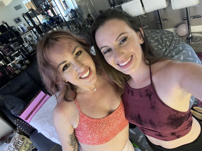 I worked with @CapriToes this week and she was 🔥 I wish we had more time. Keep her coming back, west<a class="tags" href="/tag/capritoes">@capritoes</a><a href="/tag/adultmodels"class="tags"><span>#adultmodels</span></a>