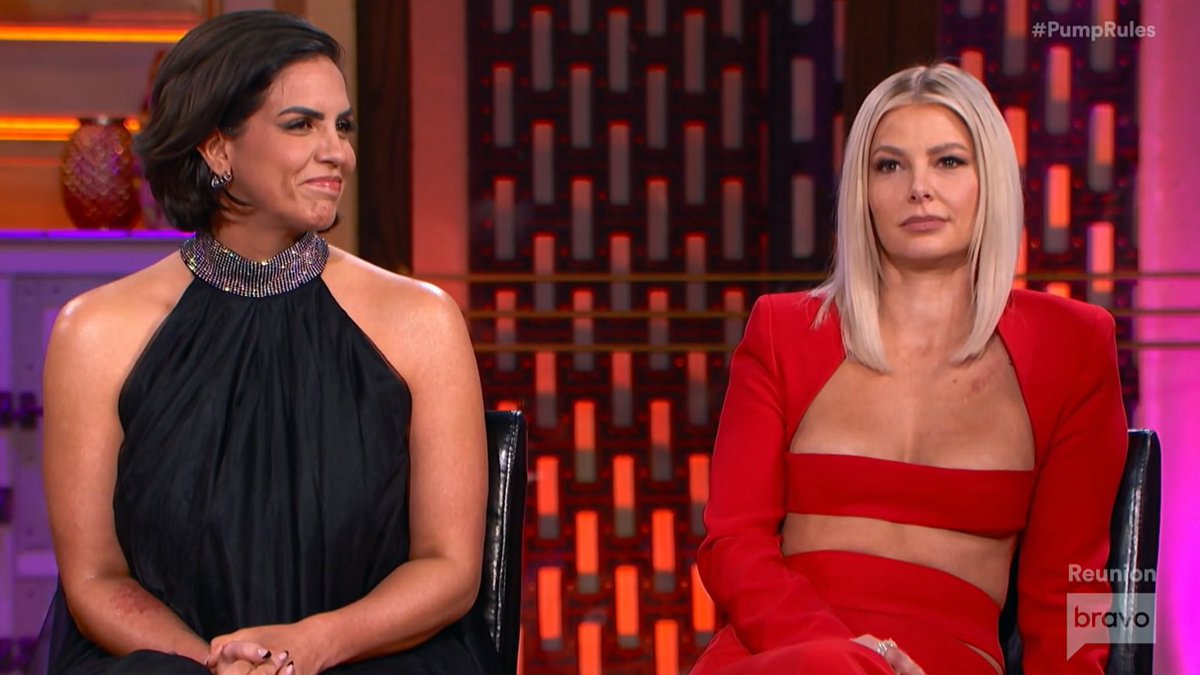 wrexweed's tweet photo. Highlight of the episode for me was how amused these two looked when Sandoval and Schwartz started to talk about their shitty bar that's failing miserably and embarrassing LVP every night it stays open #PumpRules https://t.co/Oqtab1OaCN