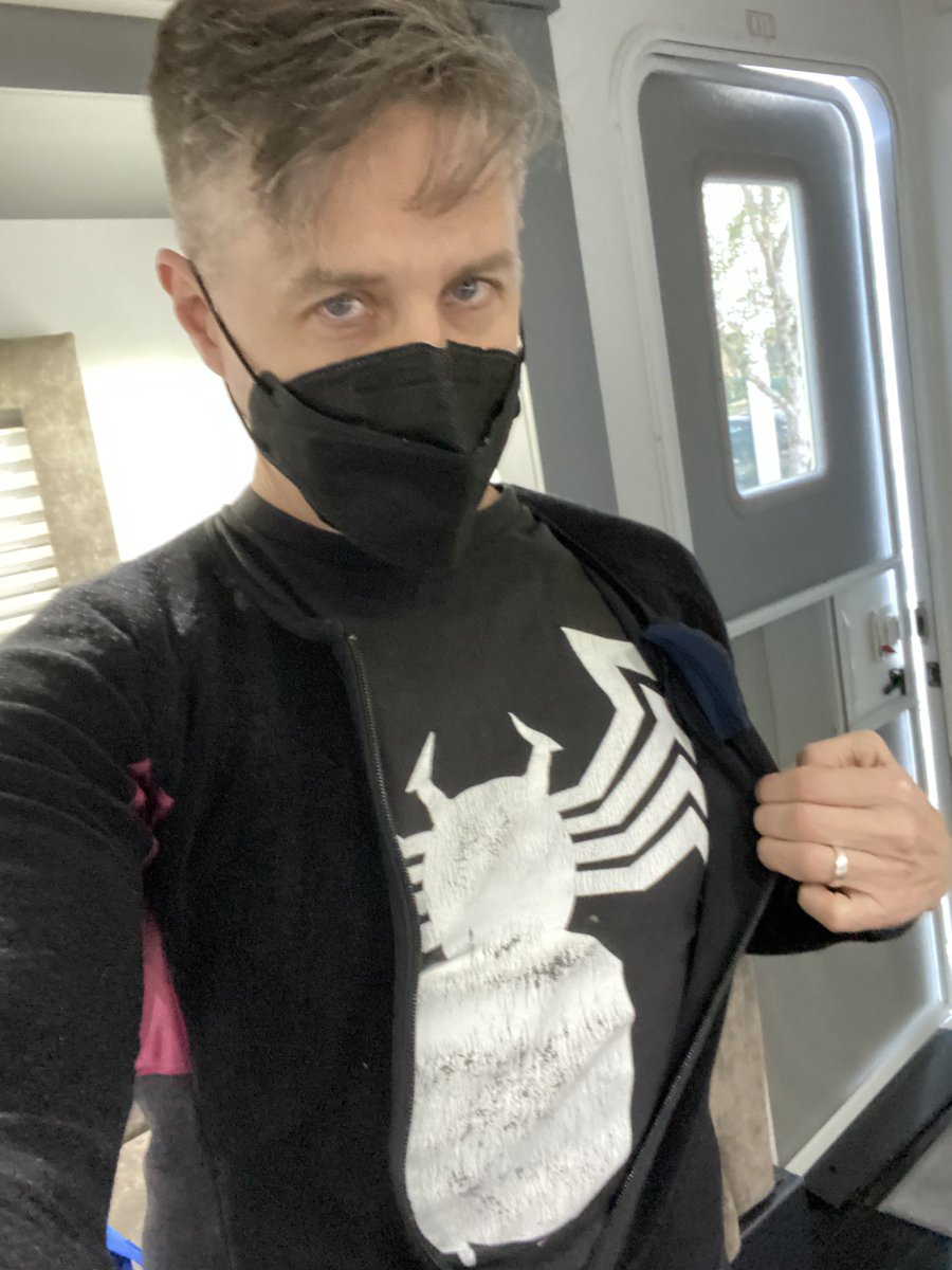 YuriLowenthal's tweet photo. I’ve been waiting, like, TWO YEARS to post this photo… #SpiderMan2PS5 https://t.co/ZUOMdslSRJ