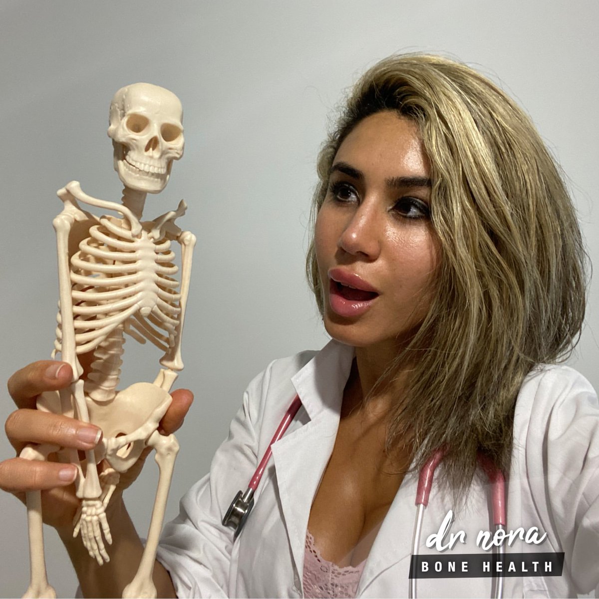 How's your bone bank looking? 🦴🏦 Over 1 million Australians.. instagram.com/p/Cob-05nPMNK/ #strongbones #bones #bonehealth #osteoporosis