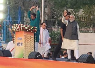 hdmalhotra's tweet photo. स्वदेश आगमन पर विश्व के सबसे लोकप्रिय नेता भारत के प्रधानमंत्री श्री @narendramodi जी का हार्दिक अभिनंदन @BJP4Delhi https://t.co/bF4mauwrMe