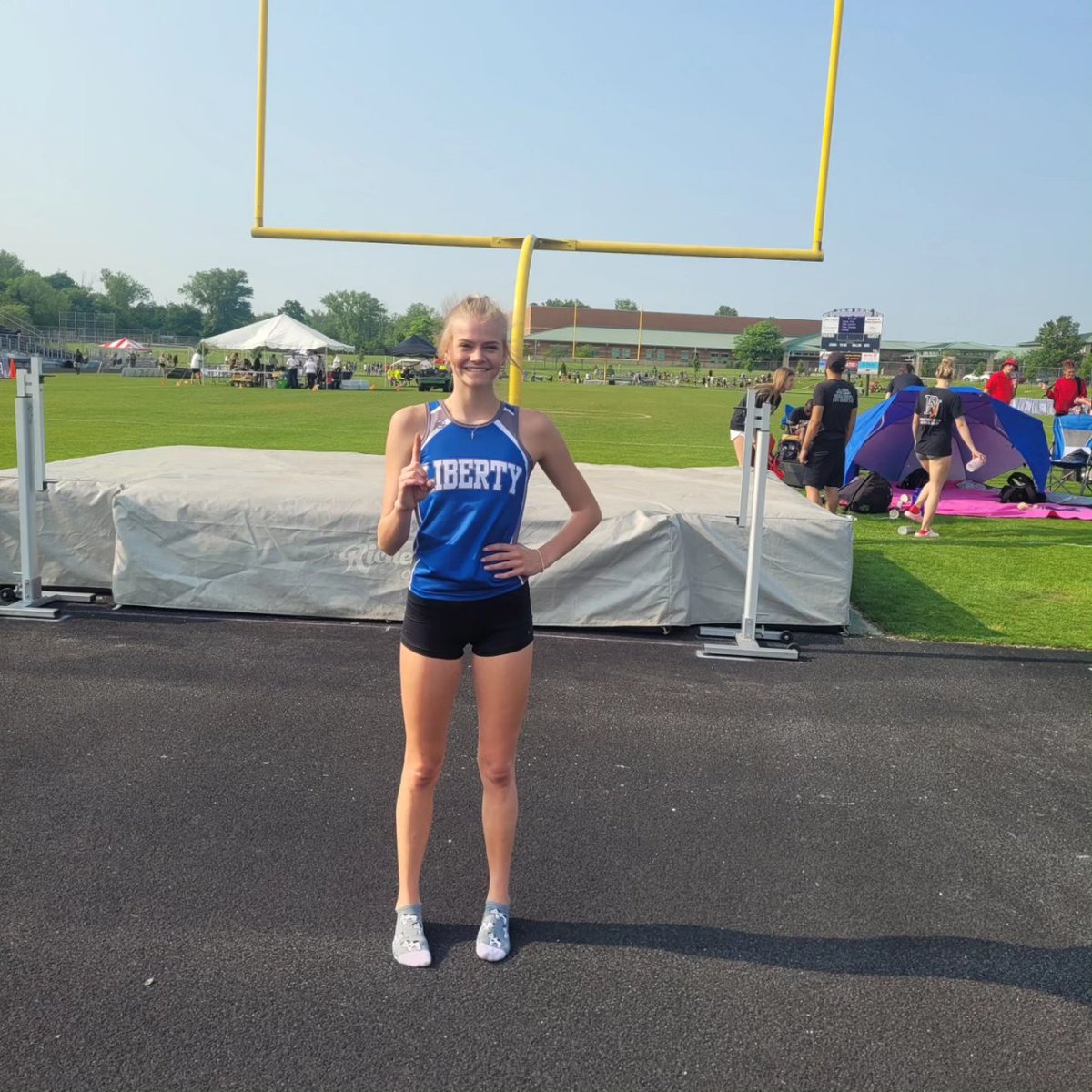 Congrats to <a href="/camrynthompsonn/">camryn thompson</a> on a regional championship! I'm a lucky coach to be a small part of another great run. One more podium to go at states!!