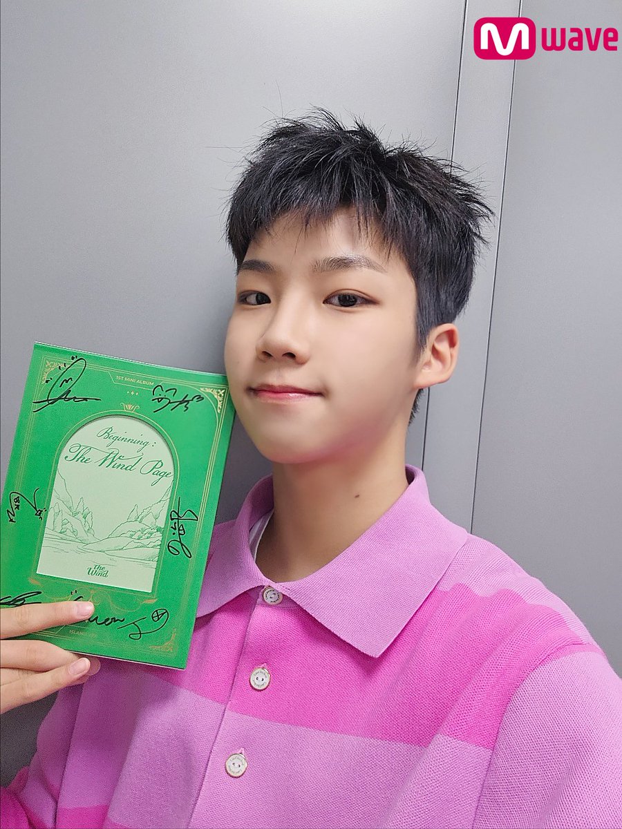 OfficialMwave's tweet photo. [#Mwave Shop] fans に送る #TheWind のセルカ 

📍販売期間：～5月29日6PM (KST)
📍サイン入りCD : https://t.co/vwX3q6Dv9c

#더윈드 #Beginning_TheWindPage
#김희수 #KIMHEESOO
#박하유찬 #PARKHAYUCHAN
#신재원 #SHINJAEWON
#안찬원 #ANCHANWON https://t.co/AwHdZvM14X