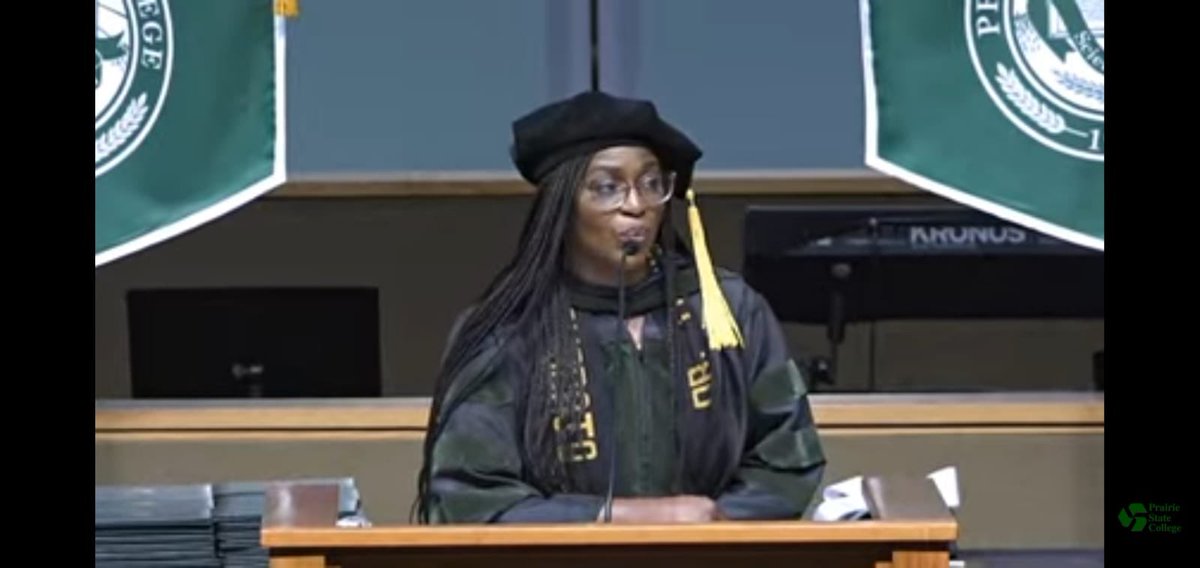 MorinolaS's tweet photo. Truly an honor to have been invited as the 2023 commencement speaker at my alma mater, @PrairieStateCol. This is where it all began for me and today I and PROUD -proud of us! 
#Classof2023 #MedTwitter https://t.co/3OsLHNTShi