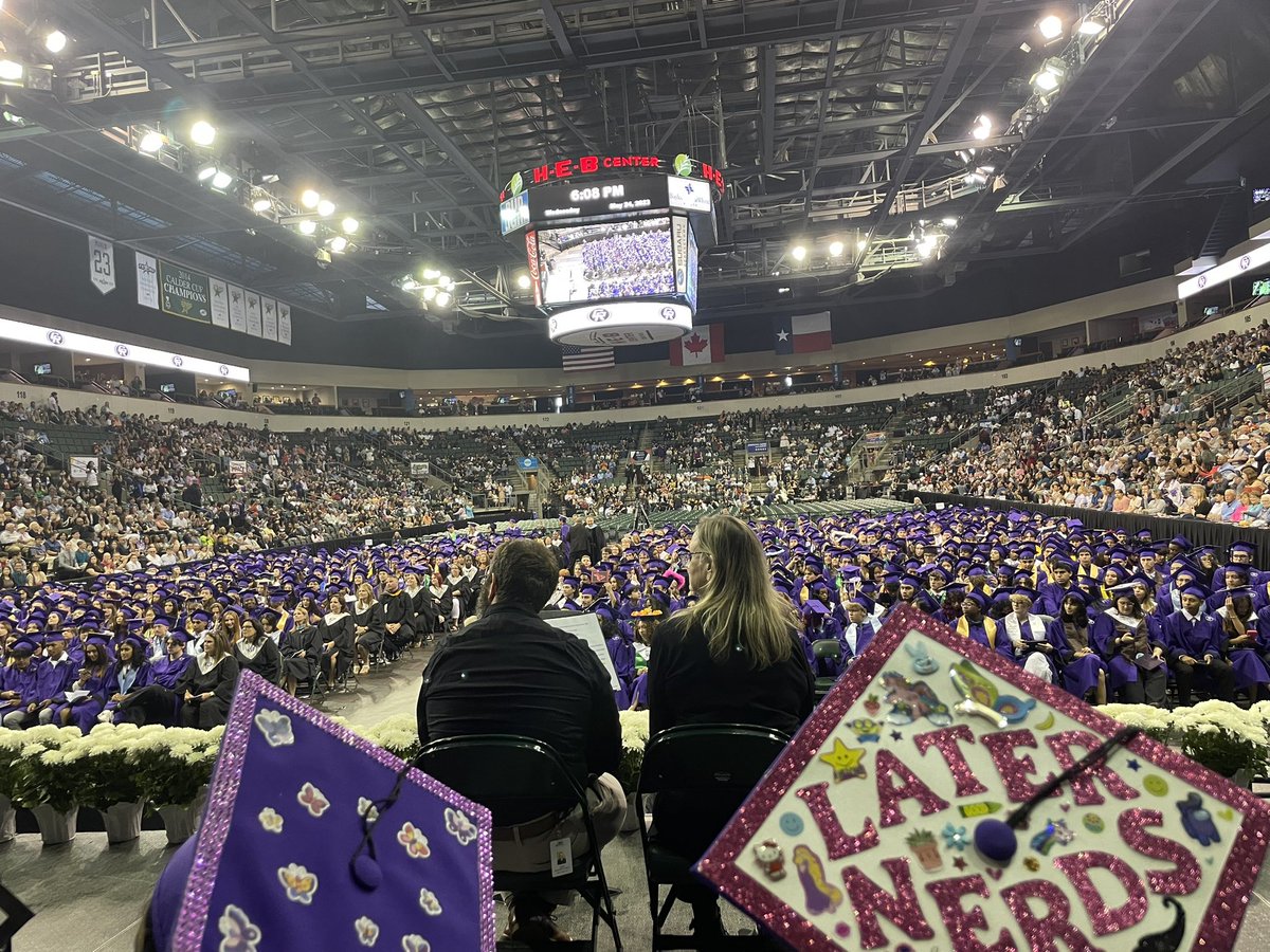 Congrats to the Class of 2023!! 💜 #seniors2023#WeAreCR