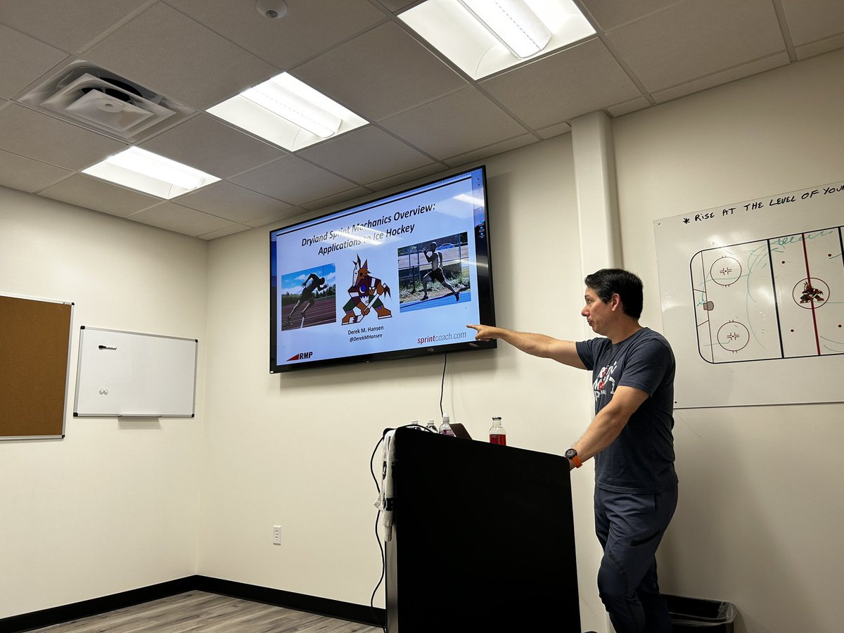 DMcConnell29's tweet image. “High Performance” is about cross-disciplinary collaboration. 

PT’s
ATC’s
S&amp;amp;C’s
Skill Dev
Massage Therapy 
Sport Science
Nutrition 
NHL
AHL

All in 1 room together, learning outside our comfort zone. 

Very proud of our High Performance Department. 

Thank you @DerekMHansen