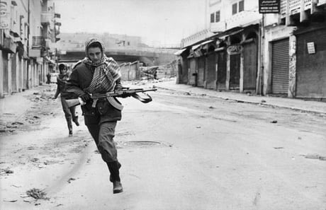 ahampay's tweet photo. خرمشهر رو کی آزاد کرد؟ 
ایران رو هم همونها آزاد میکنند.
#مهسا_امینی https://t.co/acpXhEfrZb