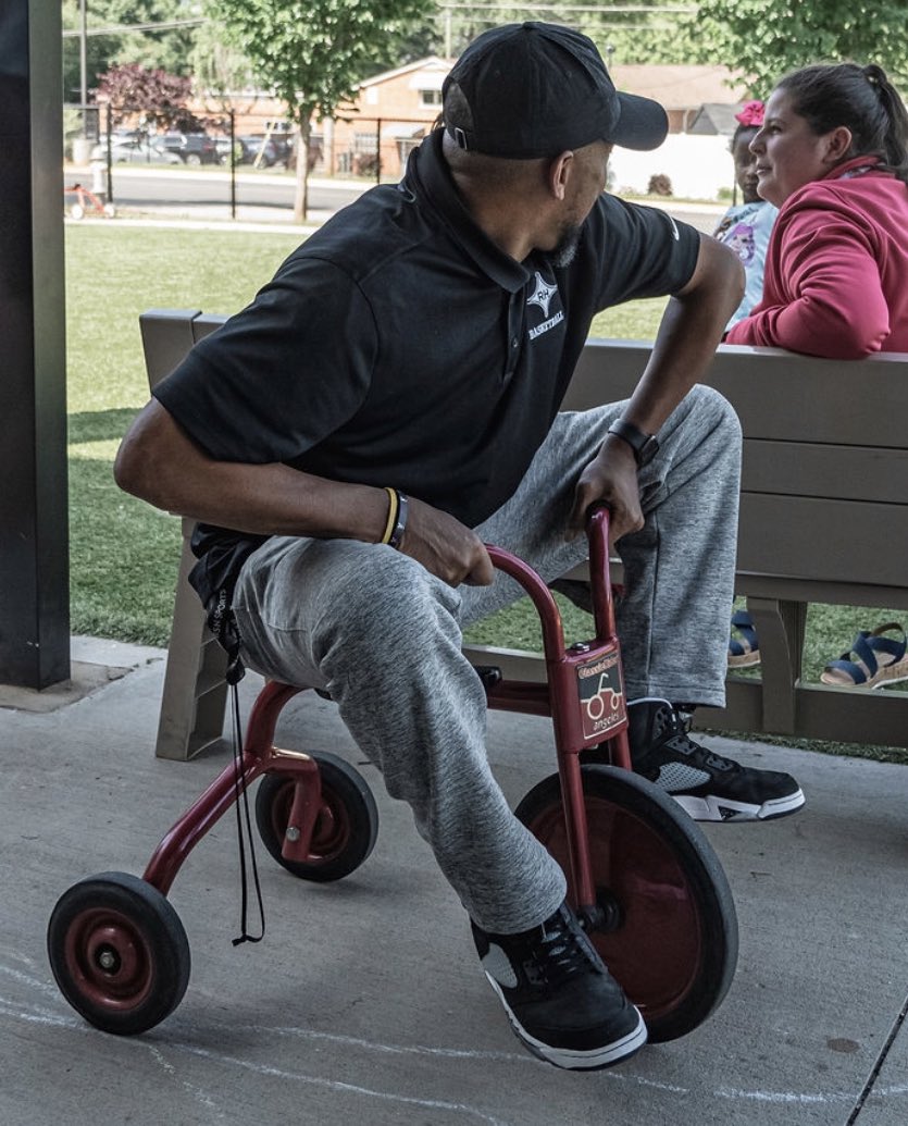 CoachKennyO's tweet photo. They said I couldn’t do it, it wasn’t easy but I proved them wrong. Got all of this 6’2” frame on a tri-cycle……. Last day at Ebenezer Ave. Elementary School with the After School Challenger Program…….. Yes I did it @JSanders0816 @ebenezer_avenue https://t.co/zkxs5d3ty7