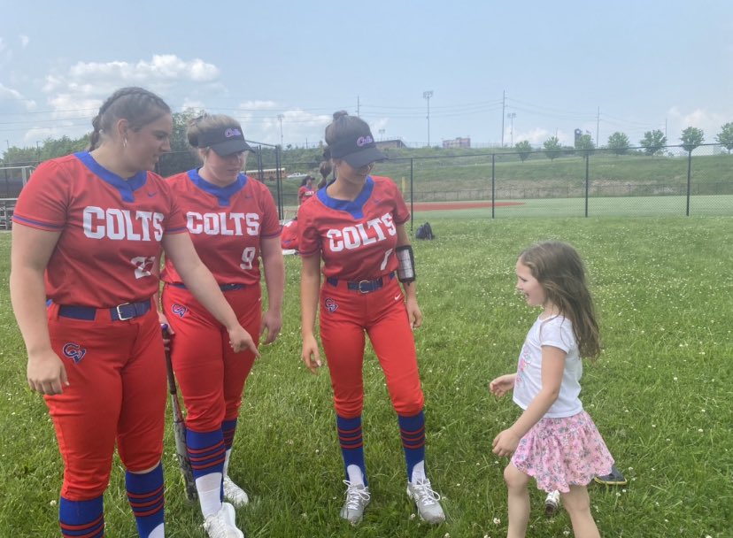 KingFish626's tweet photo. These girls came up short..&amp; while they’re certainly disappointed-   I’ll remember these &amp; smile for the rest of my life.  

Stay in the fight ladies!  A lot teams win PIAA titles without winning the WPIAL.  We’re not done yet! 

Thanks for these ❤️ @Zoe56595222 @ProsperiRylee https://t.co/7QQtvjnu4M