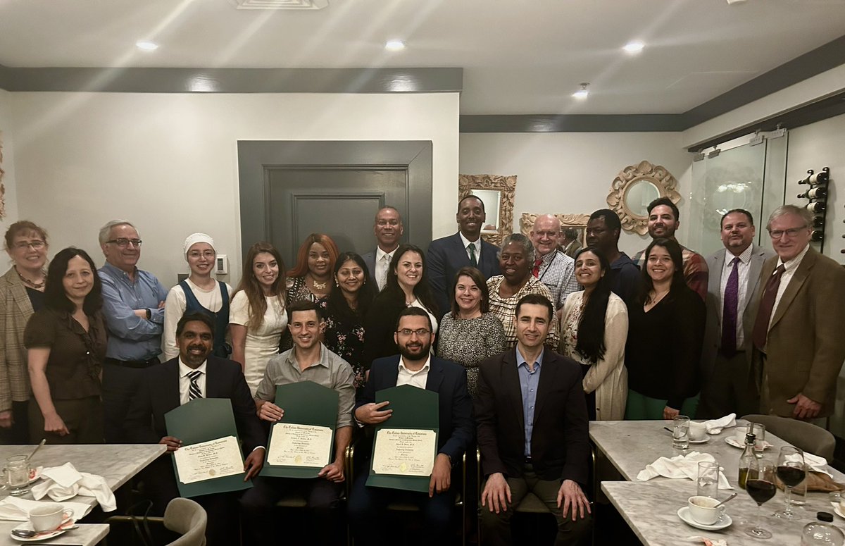 TulaneRedBeans's tweet photo. 2023 Tulane Nephrology Fellowship Graduation. Wonderful time celebrating our graduating fellows. Congratulations to this amazing krewe! We are incredibly proud of you all! @TulaneMedicine https://t.co/eD8ayMWCv2