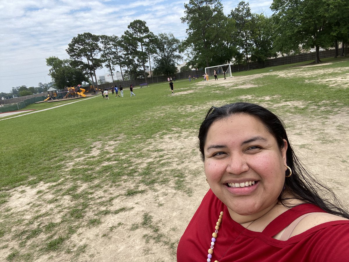 texasmaestramsg's tweet photo. Just 2 second grade teachers playing soccer with their kids before the school year ends. 😅 According to one of the kids, we are both team captains because we are the old ones. 🙃 @msjfunes @HumbleISD_HE #countdowntosummer #extrarecess https://t.co/vnDJUkeWGx