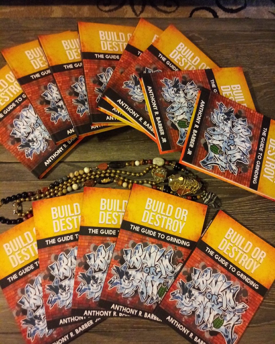 BUILDERZPODCAST's tweet photo. Check out one of the first catalyst that drove demand for the #PODCAST 

"Available where all books are sold" including @amazon @Walmart etc..
Or DM me if you want to pay with crypto. 

For a discount copy. 📈

BUILD OR DESTROY: "THE GUIDE TO GRINDING"
 https://t.co/smI1Dh6M9B… https://t.co/A5N84FtjAk