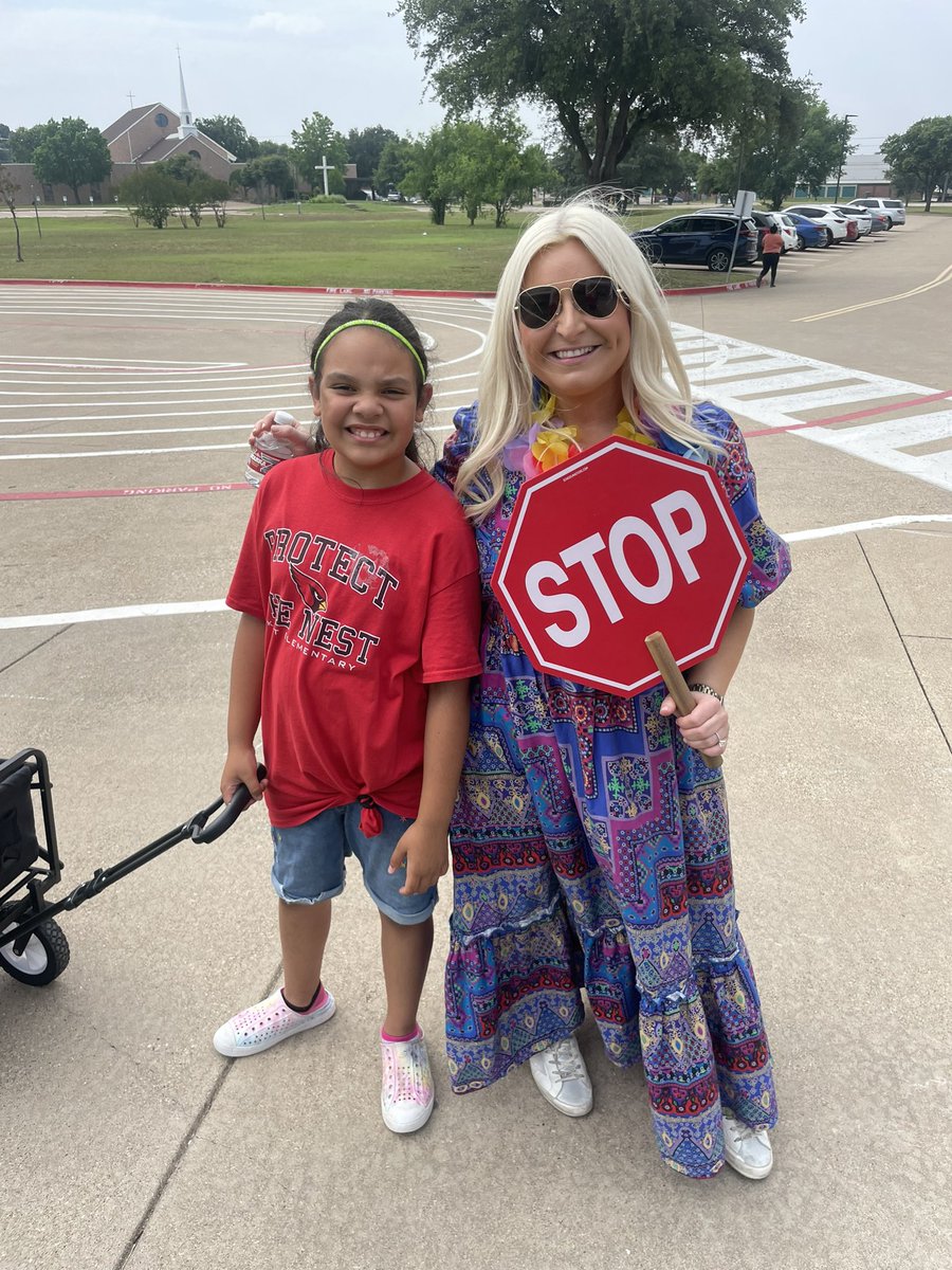 Laura L'Huillier Frazier tweet media