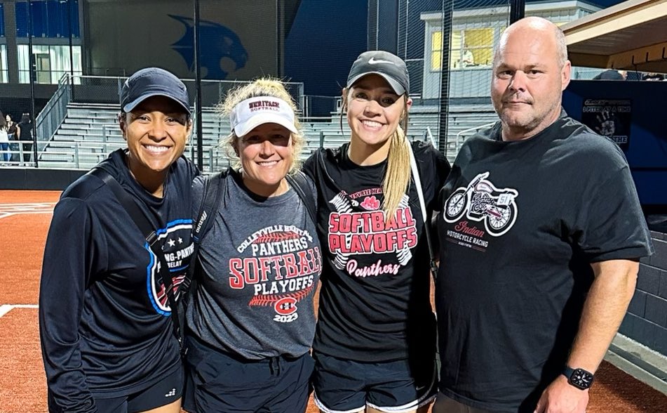 CoachCon_sb's tweet photo. My tribe came up big time to support us tonight(Hoff not pictured) @CoachScarf @CoachDHoff @curtis_coach @Coach_Dettmer https://t.co/EMHFfy7eqd