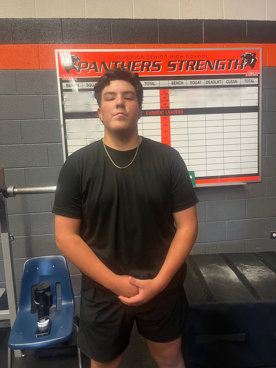 supiefootball's tweet photo. Shout out to c/o 2024 OL/DL James Vasquez- 6’2 265 on getting into the 800lb Club! #WeAreSuperior https://t.co/vGdcTQiEf3