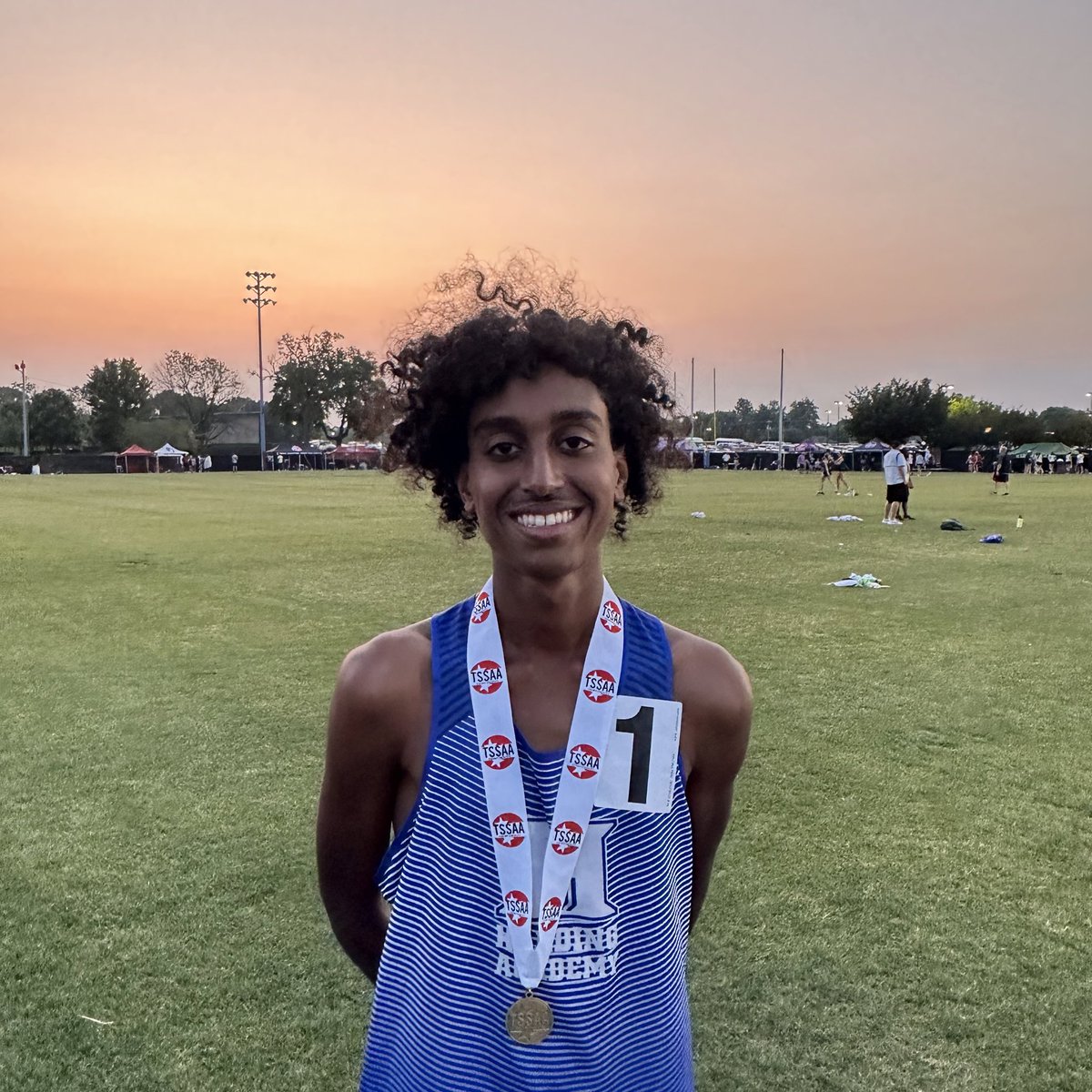 🥇 STATE CHAMPION‼️ Congratulations to Sammy Mohamed! He’s your 2023 state champion in the 3200!