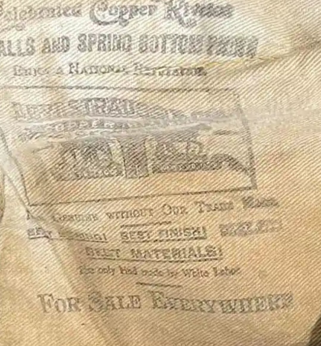 AJAmmirabilis's tweet image. "The only kind made by white labor"