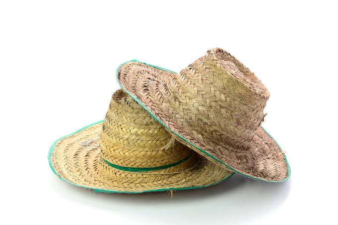 AfricanGrowers's tweet photo. Share a photo of you on bamboo farmer hat.
Tag a friend. #bamboofarmerhat #farmerhat #bamboohat #farmershat #africanbamboohat #farmhat #farmersheadhat #TAGsFarm https://t.co/VjoKSzBVLf