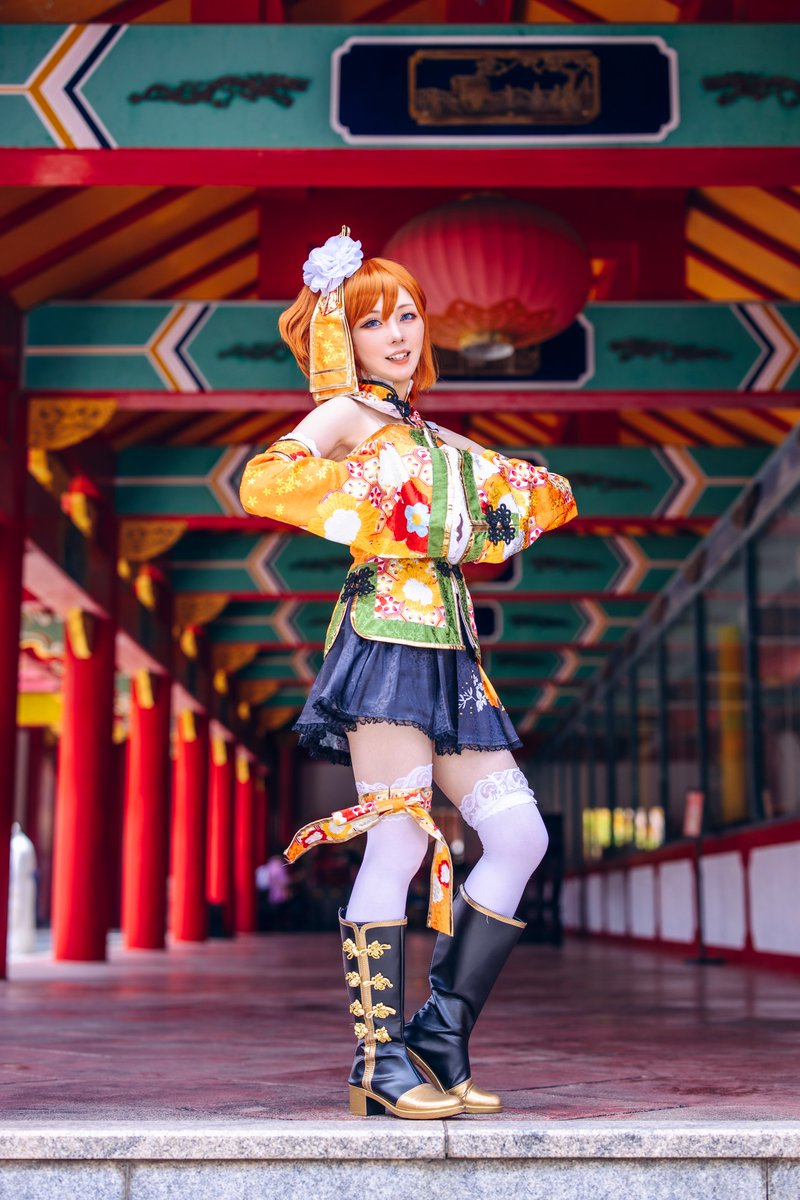 karoko_yeah's tweet photo. コスプレ／ラブライブ!

高坂穂乃果🧡チャイナ覚醒後

カメラマン：エディーさん(@edeosan )

#0430れいわのみゅーずチャイナ覚醒併せ https://t.co/RYZHzjJFgE