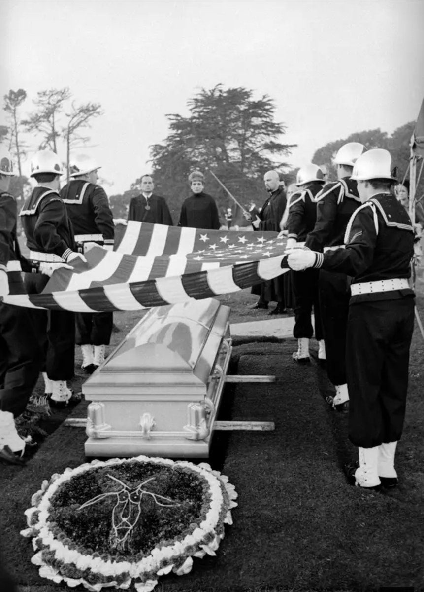 ChurchofSatan's tweet image. Anton LaVey and Kenneth Anger conducting a Satanic funeral for Navy machinist Edward D. Olsen. The ceremony included a Navy honor guard who fired three volleys with their rifles, and a Navy musician played taps after the mourners shouted, “Hail Satan!” and “Hail Edward!”