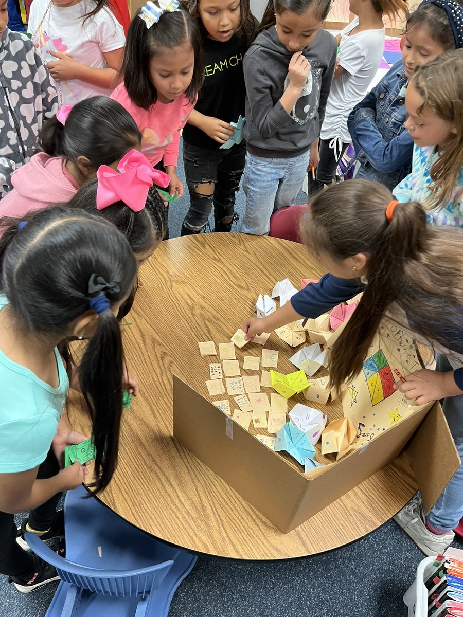 Vanessa Dickinson (@vanedickinson) on Twitter photo We had our market day on Monday! Thank you <a href="/tdmedina/">Tania Medina Serrano, M. Ed.</a> ‘s & Ms. Alamo’s 1st grade classes for shopping from our shops! 🫶🏼<a href="/KirkElementary/">Kirk Elementary</a> #KirkCan #2ndtoNone We had our market day on Monday! Thank you <a href="/tdmedina/">Tania Medina Serrano, M. Ed.</a> ‘s & Ms. Alamo’s 1st grade classes for shopping from our shops! 🫶🏼<a href="/KirkElementary/">Kirk Elementary</a> #KirkCan #2ndtoNone