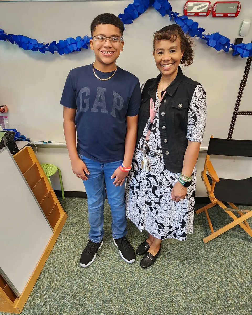 DevansMama's tweet photo. 4th grade award ceremonies. So proud of you and all your accomplishments. @WilderElem @DelrickBrown https://t.co/Cn7PCh216c