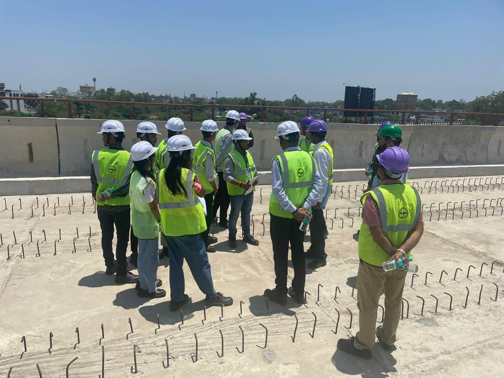 Industrial visit of Bhopal Metro Site Under the L&T Construction & L&T EduTech by the students of civil engineering, NIIST, Bhopal.

---
Be Industry Ready!
Join B.Tech in #CivilEngineering With Larson & Turbo (L&T)
A Program Offered by #NIIST. 

#industrialvisit