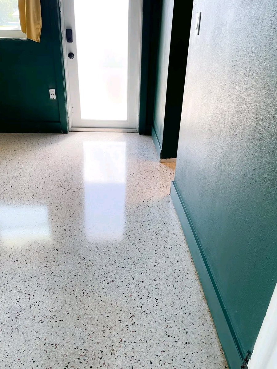MbogoInterior's tweet image. We do first quality Terrazzo Flooring. 📞/Whatsapp +256776579286 #MbogoInterior #terrazzo