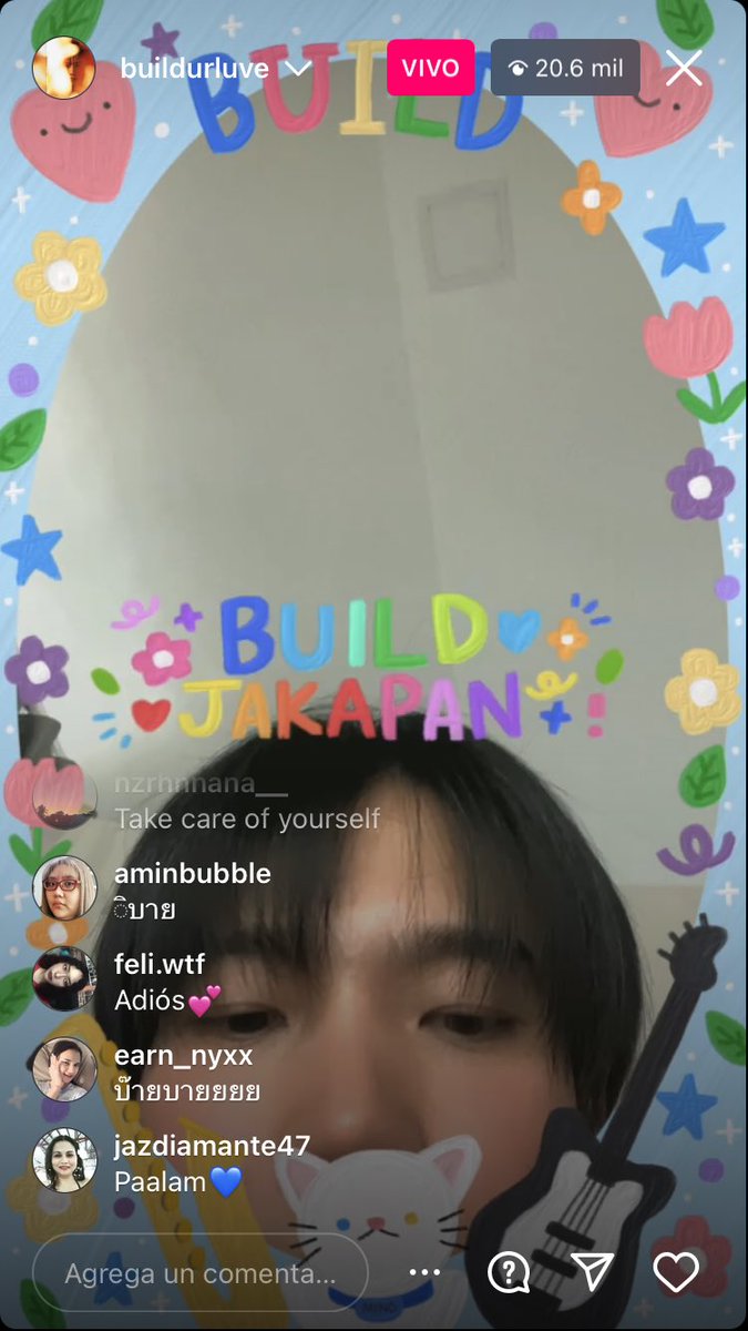 gissu_shawol's tweet photo. Hilo de SS del live que pude tomar 🥹💙💙💙💙💙
#IStayedWithBiU #BuildJakapan #Beyourluve https://t.co/FzzrCqxIfd