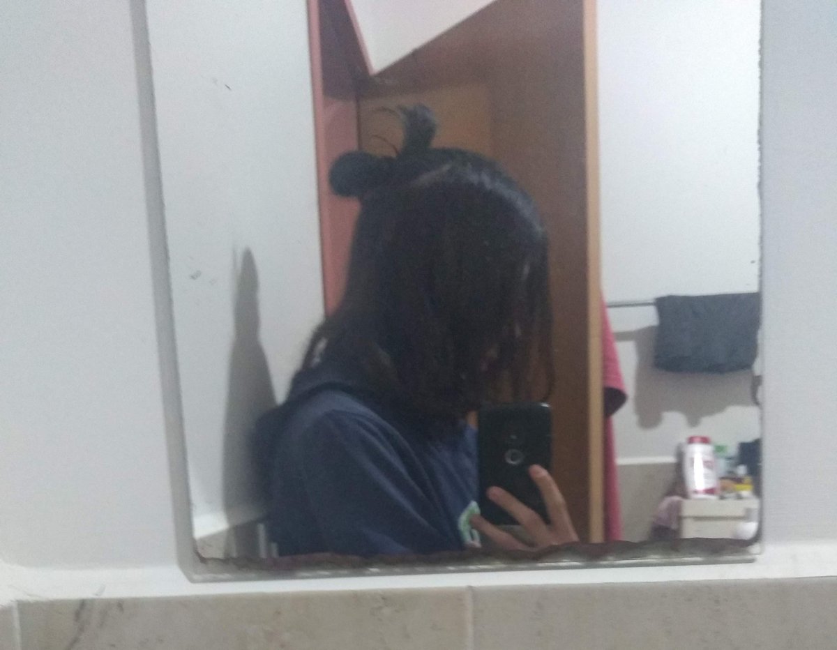 Throwback to when I tried the Wano hairstyle (oda invented it)