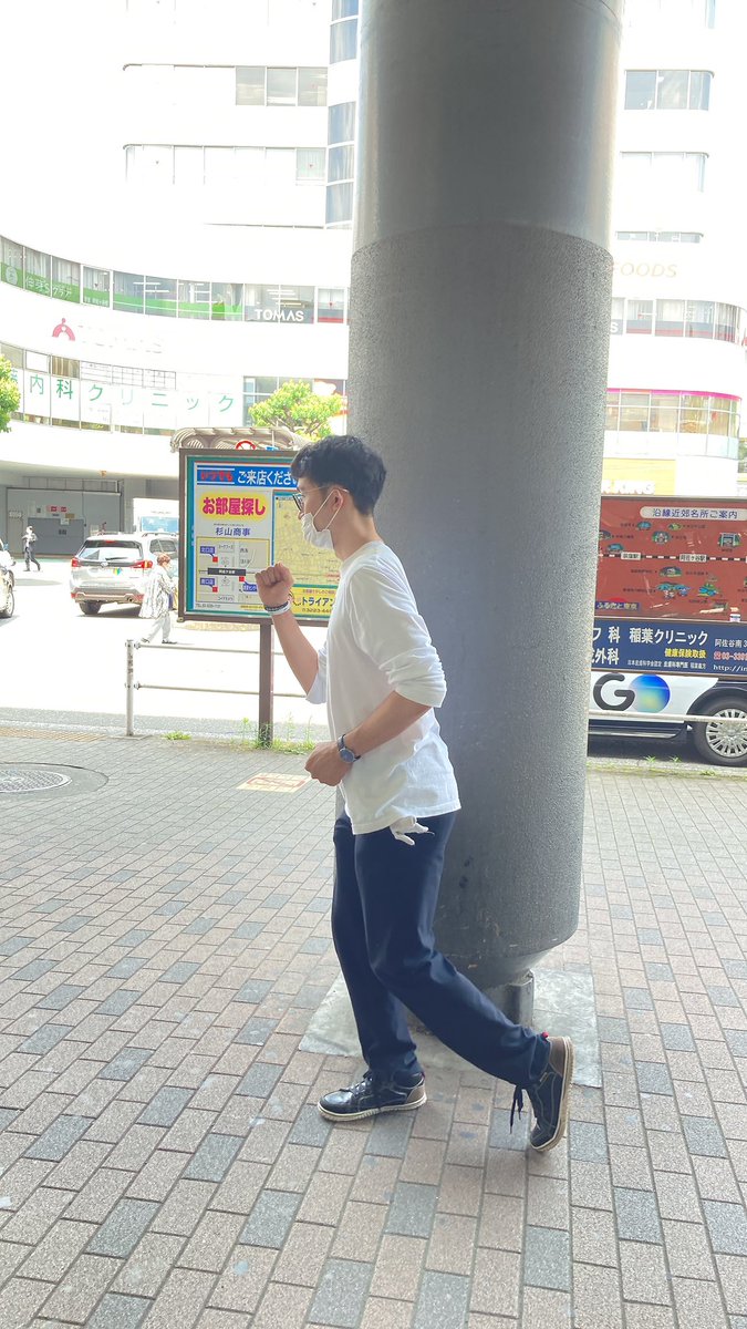 cue_dot_9's tweet photo. 広報Qです🙇‍♂️

いよいよ本番を明日に控えているわけですが、ここでザムザ阿佐谷までの道のりをご案内いたします🚶
ナビゲーターは #松尾一心 です👏

①阿佐ヶ谷駅北口を出て左折
②正面の商店街をそのまま直進
③『あたいんち』さまの角を右折 https://t.co/EhLgDEiEej