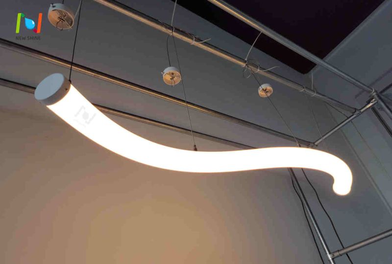 #newshinelighting Dia50mm(2') 360' illuminating flexible curve light, various of curve shape is possible!
#architecturallighting #architecturallightingsolutions #architecturallightingmanufacturers #curvelight #ceilinglight