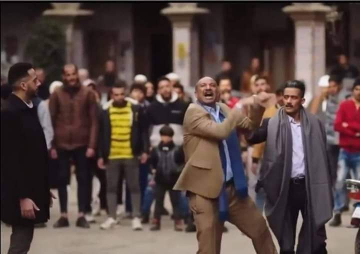 اشهدو ياشركة وانت يامدير 
انا اخر مرتب قبضته كان سيد بالبدلة وجعفر الكلسون
😂😂😂😂😂