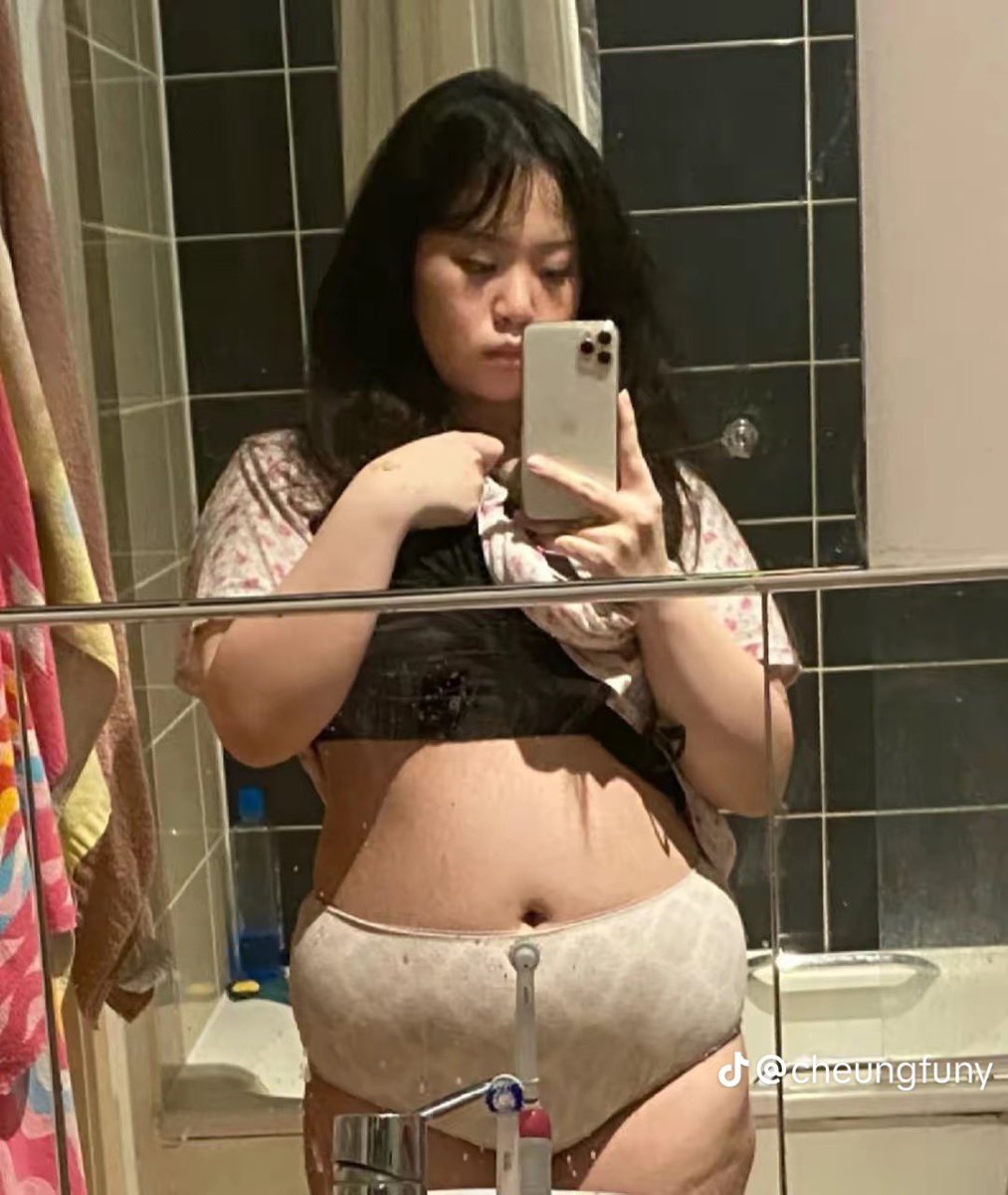 ustukushisama's tweet photo. i love amy she is GOALS!! https://t.co/1v19U2x3C0
