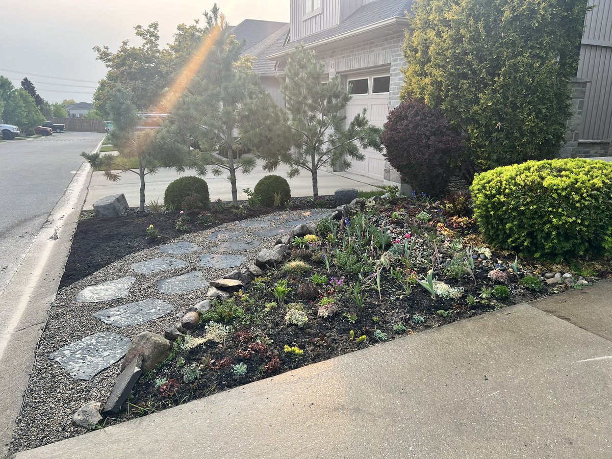 S Luckett G tweet media