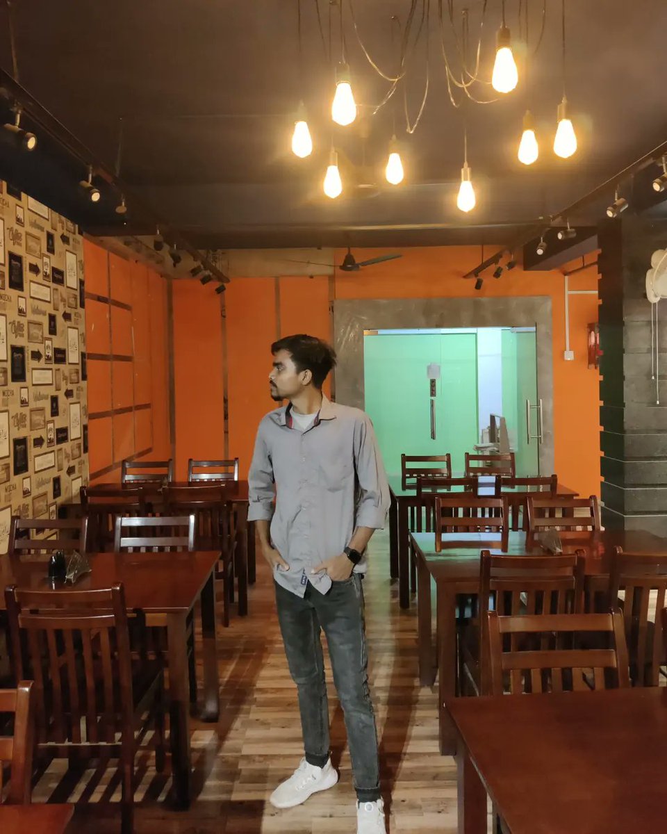 FurdusA's tweet photo. Experience can make a man perfect π€I believe !!!
#restaurant #dhing #nagaon #assam #j3 #picoftheday #nextlevel #experience #perfect #hasify #keyantech #vlogger #youtuber https://t.co/VepNH9QZFX