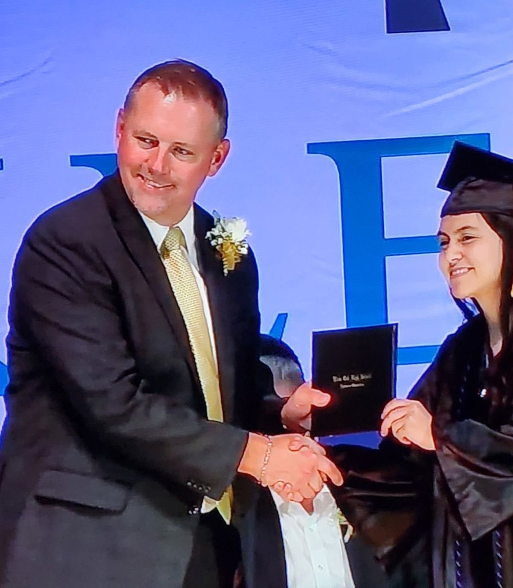 KPurpera's tweet photo. That proud moment when my  daughter @pixies_dragon pulls the Bregman @ABREG_1 “should have walked me” as she graduates tonight.  🧡💙⚾️ https://t.co/4iszMetjCr