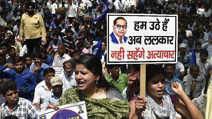 भाजपा सरकार का अत्याचार नहीं सहेंगे 
उठो और ललकार दो ....
#SC_ST_विरोधी_भाजपा
#SC_ST_विरोधी_भाजपा