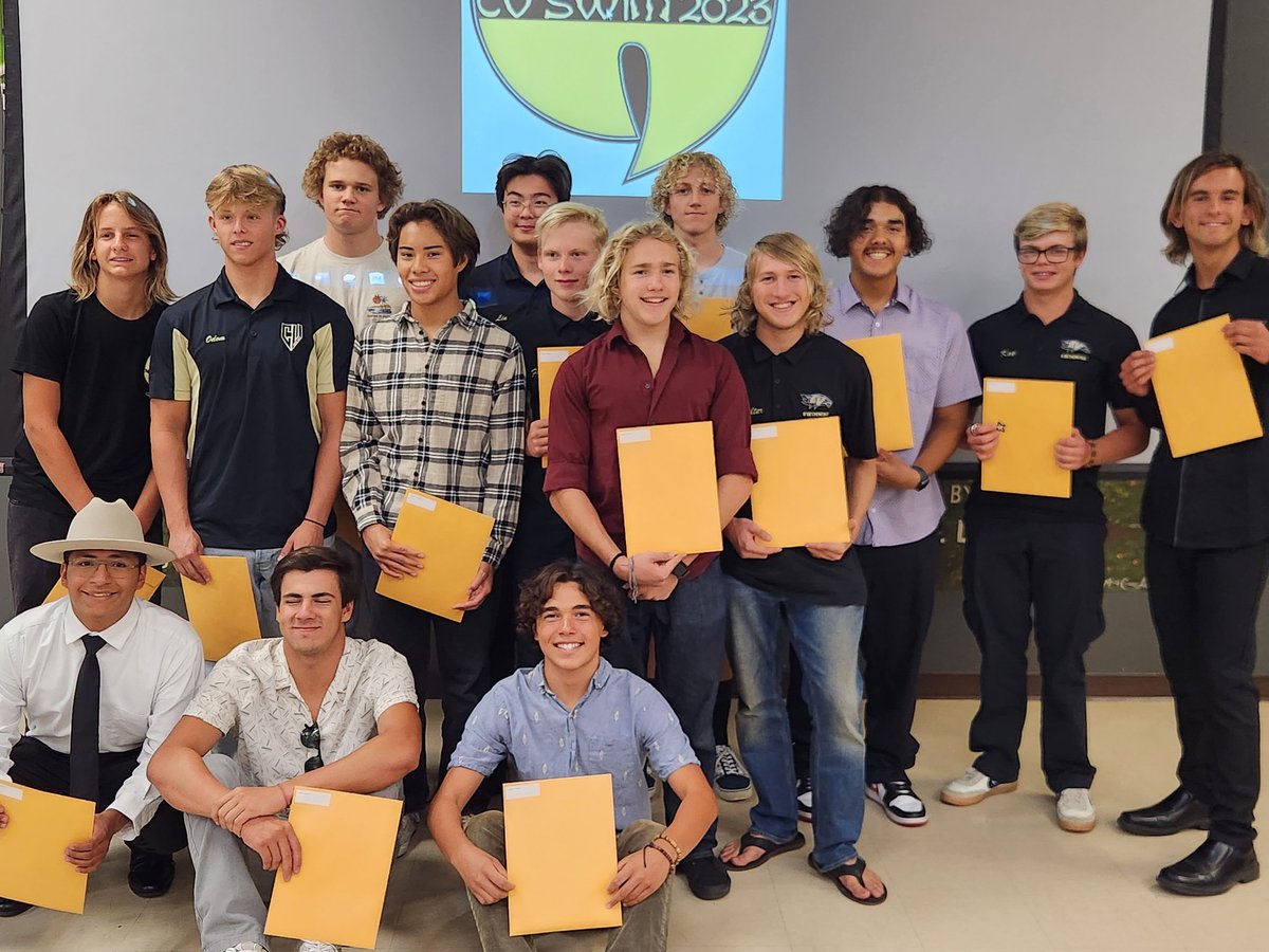 CvhsSwimming's tweet photo. Awesome end to the 2023 Citrus Valley Highschool season. Celebrating each other and all of the accomplishment!! CIF swimmers, All CBL, Scholar Atheletes, Award Winners and of course all of Varsity Letter Winners!! #goblackhawks https://t.co/efBqnyaw2h