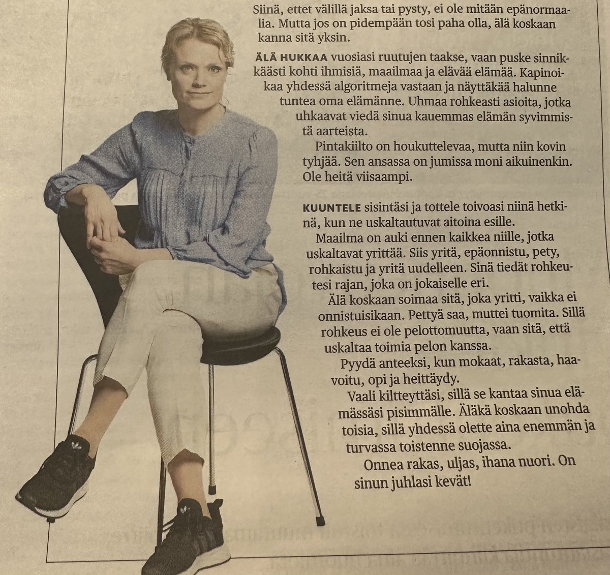 SiljaKosola's tweet photo. Miksi itkin tänä aamuna? Siksi, että @MaaretK sanoitti taas tunteeni niin täsmälleen. ❤️ Myös #VanhaKansa tämän tiesi: Yrittänyttä ei laiteta. #Nuorisolääkäri onnittelee kaikkia nuoria, jotka ovat uskaltaneet yrittää ja heittäytyä! 🌟 https://t.co/59BgcdyVIv