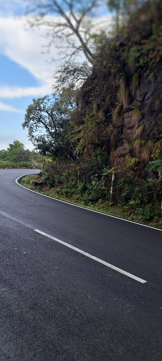 suryavanshvish's tweet image. Howz this one @Google @GoogleIndia @googlechrome @googledevs from the eye of my 10-yr-old son #Aadhan #PhotoFeature #Nature #Google