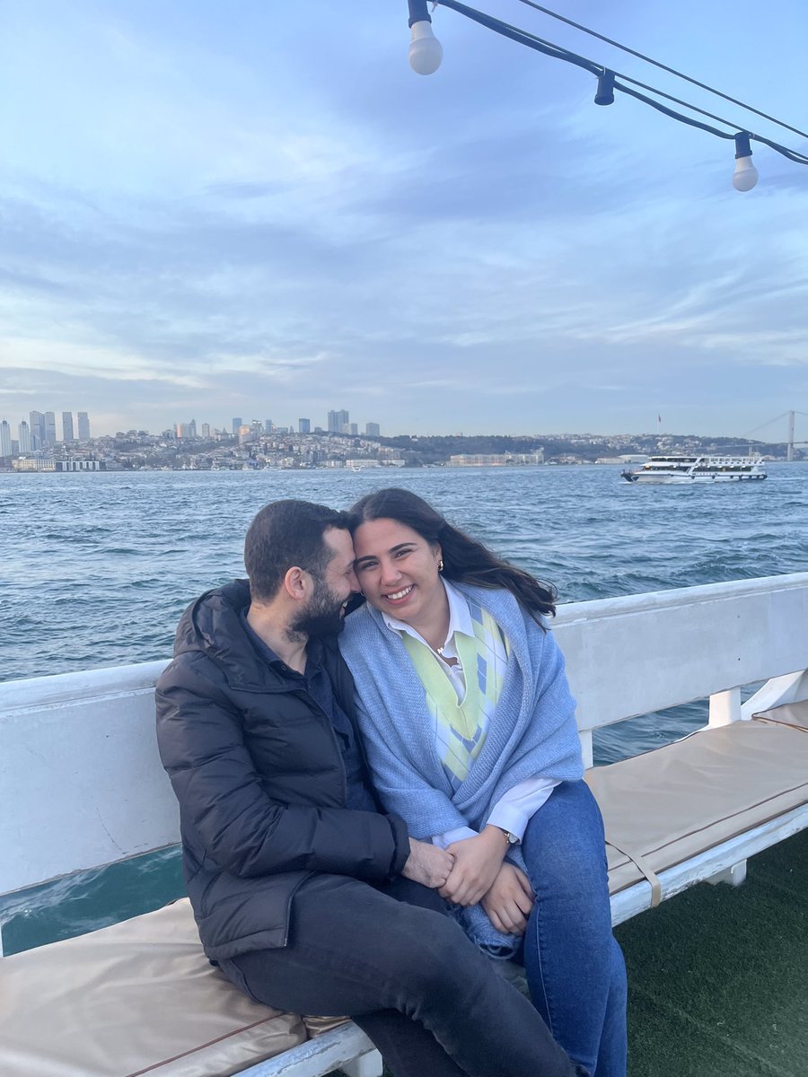 -yaşım 25, sana kırk senedir aşığım 🤍